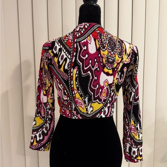 Cache Multicolor Patterned Top - Picture 3 of 8